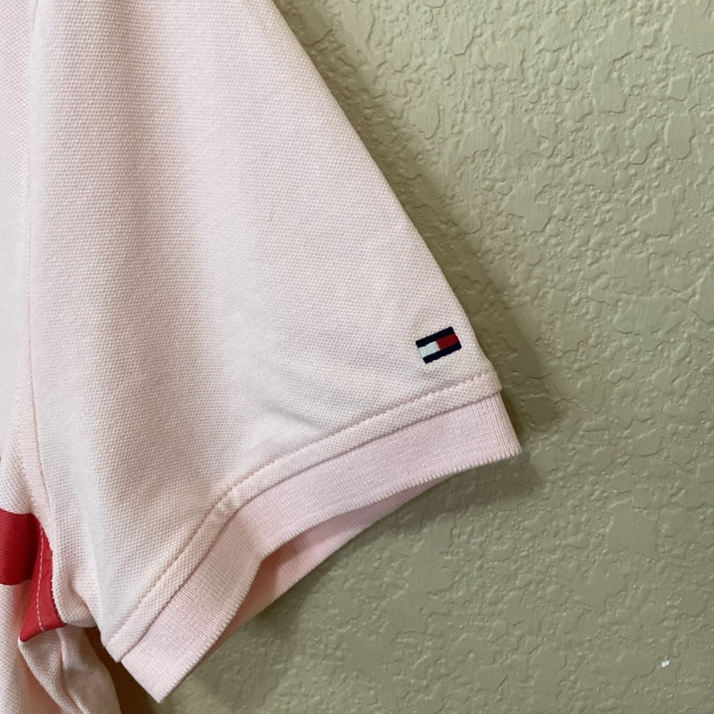 Men’s Tommy Hilfiger soft Pink Polo Shirt NWT size M Embroidered Logo - Picture 3 of 10
